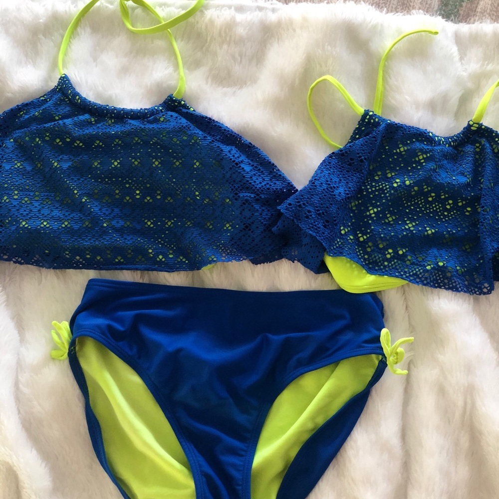 Layered bikini